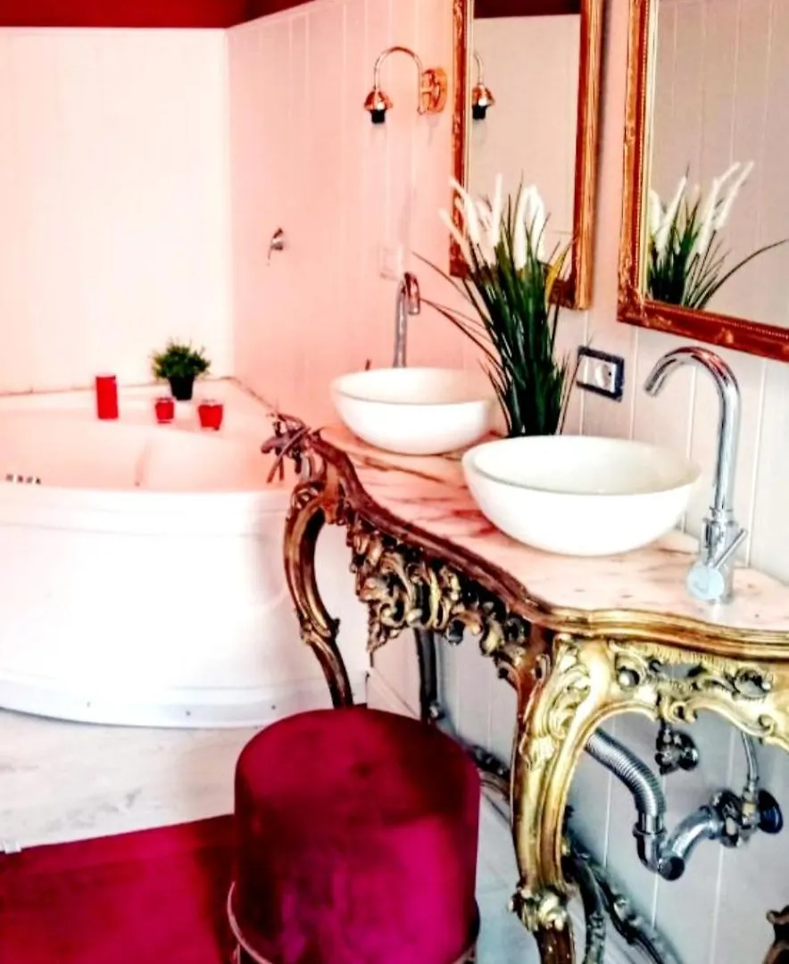 B&B Morosoli Palace Katanya Oda ve Kahvaltı