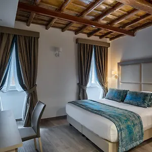 reginella-suites.it-romehotels.com/